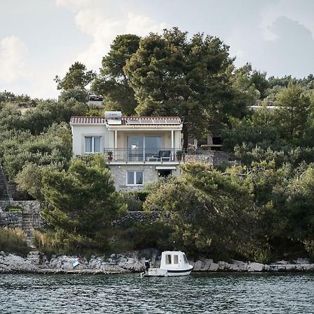 Beach House Blue Lagoon オクルグ・ゴルニ エクステリア 写真